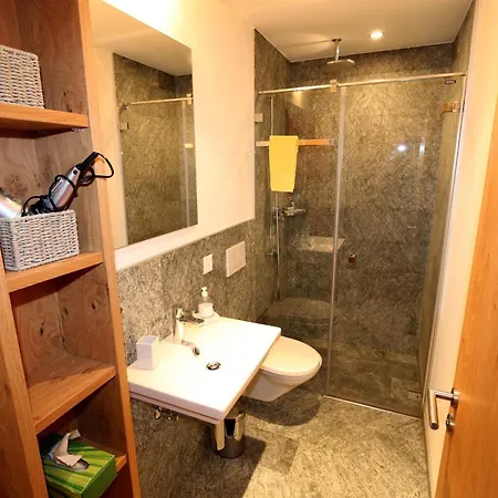 Apartamento Symbiose Appartement-fewo- Dusche Und Bad- Wc- 3 Schlafraeume By Interhome Saas-Fee